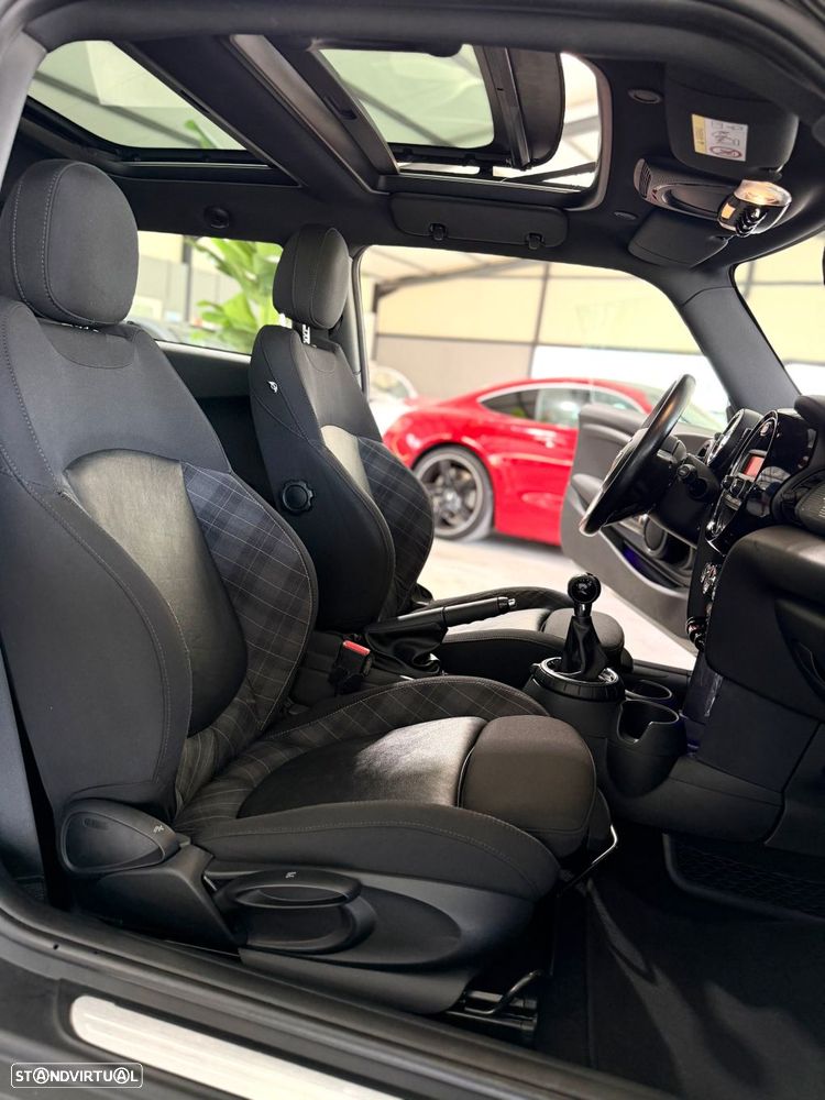 MINI 3 Portas Cooper D - 8