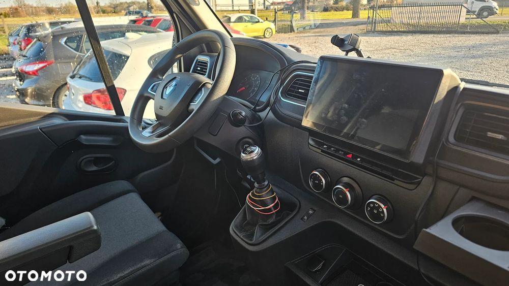 Renault Master - 11