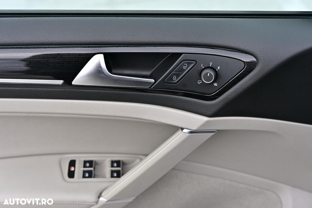 Volkswagen Golf 2.0 TDI DSG Highline - 11