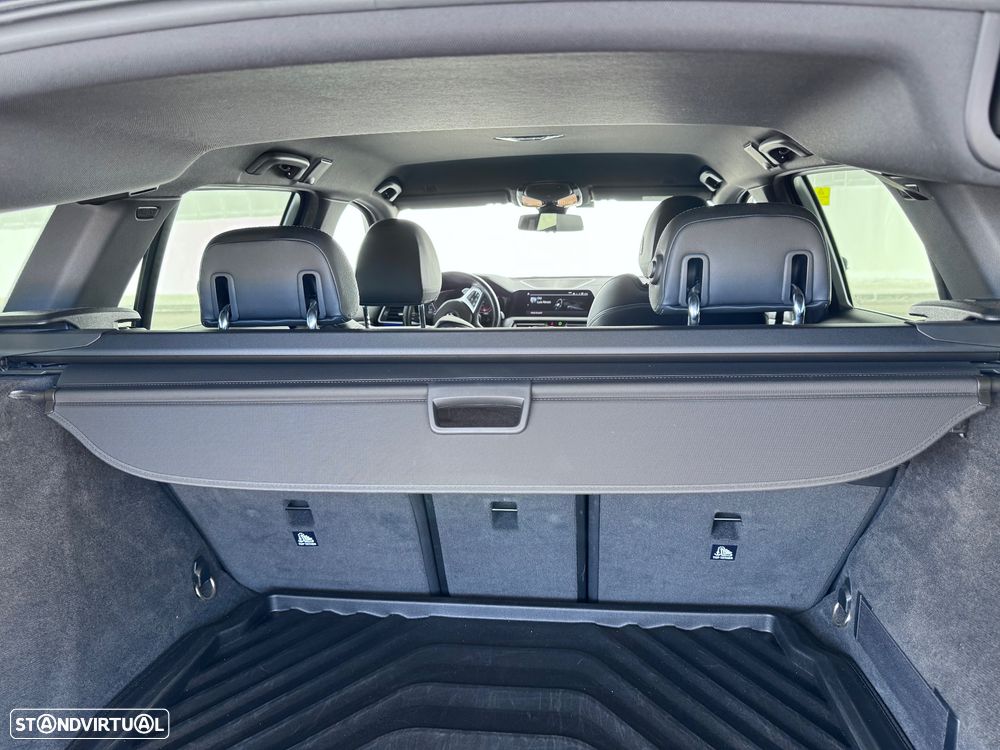 BMW 320 d Pack M Shadow Auto - 12