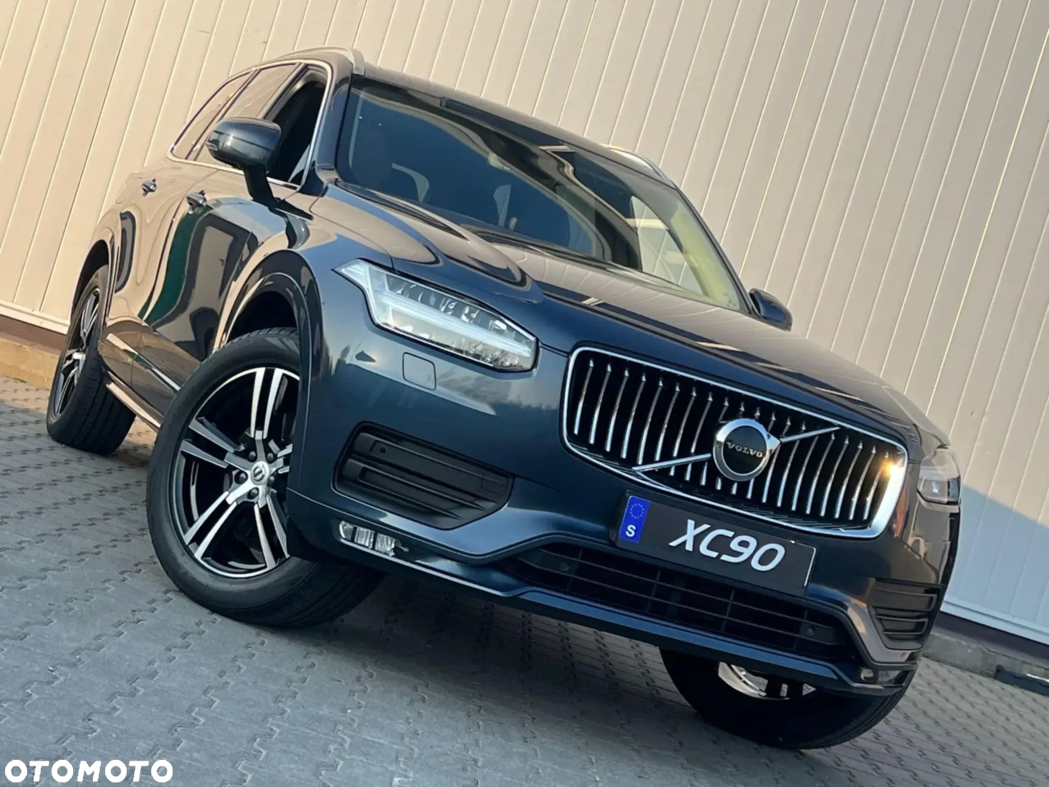 Volvo XC 90 - 3