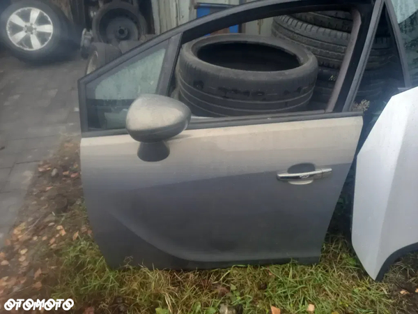 Drzwi Opel Meriva B Zlote Lewe Przod