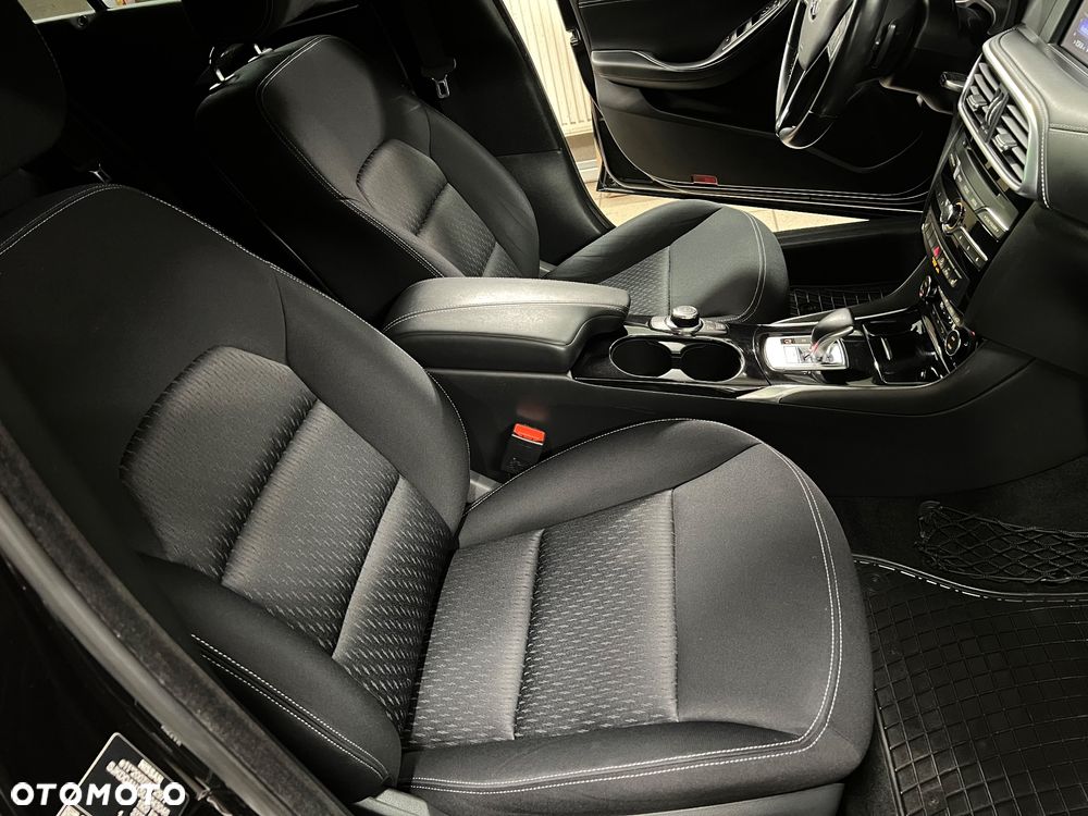 Infiniti Q30 1.6t Premium 7DCT - 27