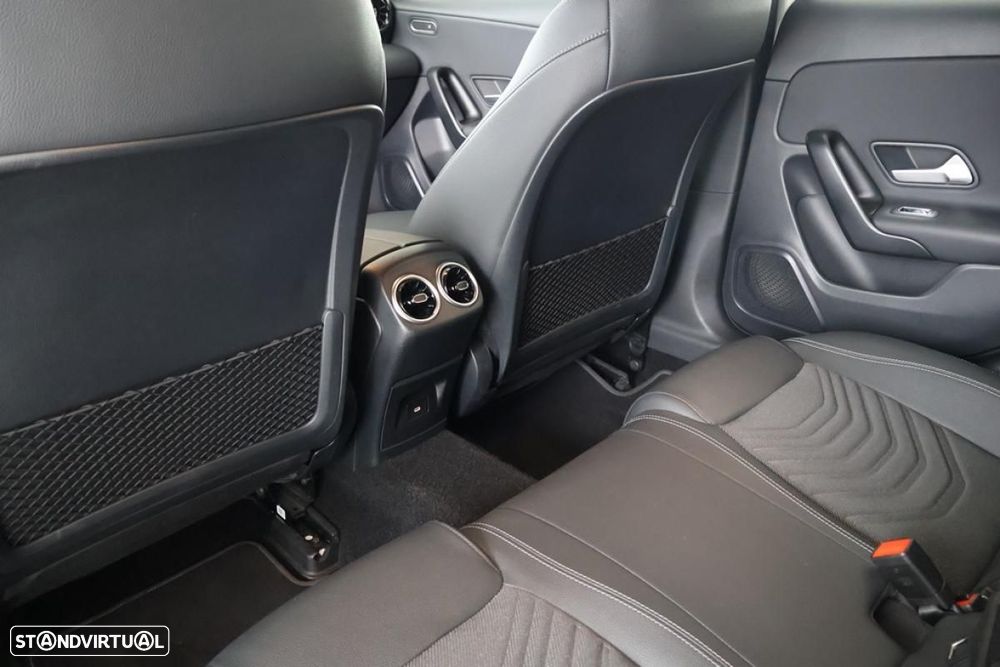 Mercedes-Benz A 200 Standard - 9