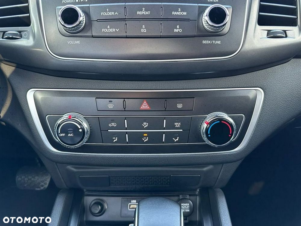 SsangYong/KGM Musso 4WD Autm Crystal - 26
