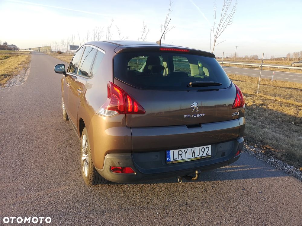 Peugeot 3008 120 VTi Premium - 24