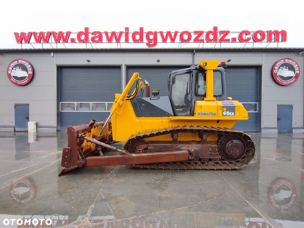 Komatsu D65EX-15 - 2