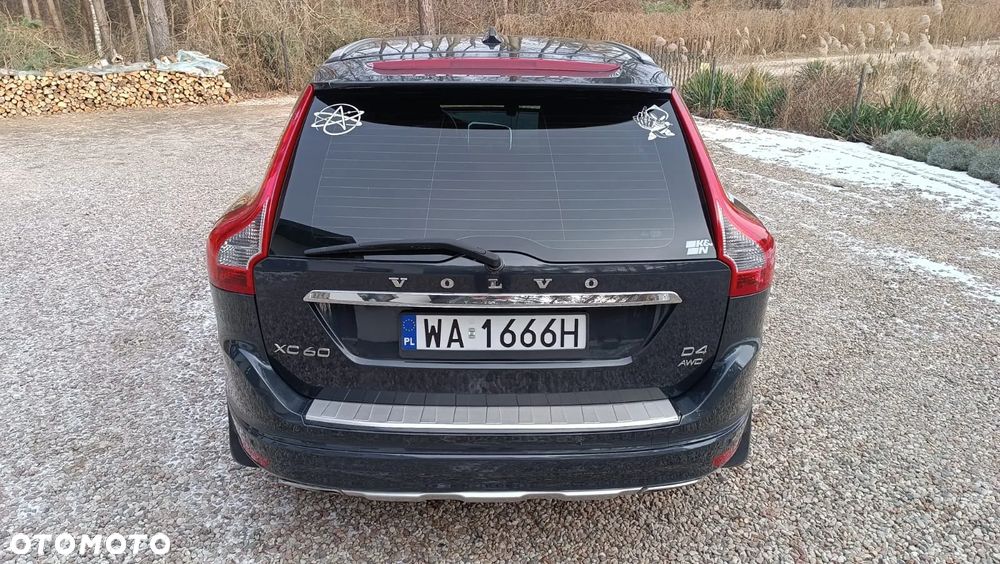 Volvo XC 60 D4 AWD Summum - 16