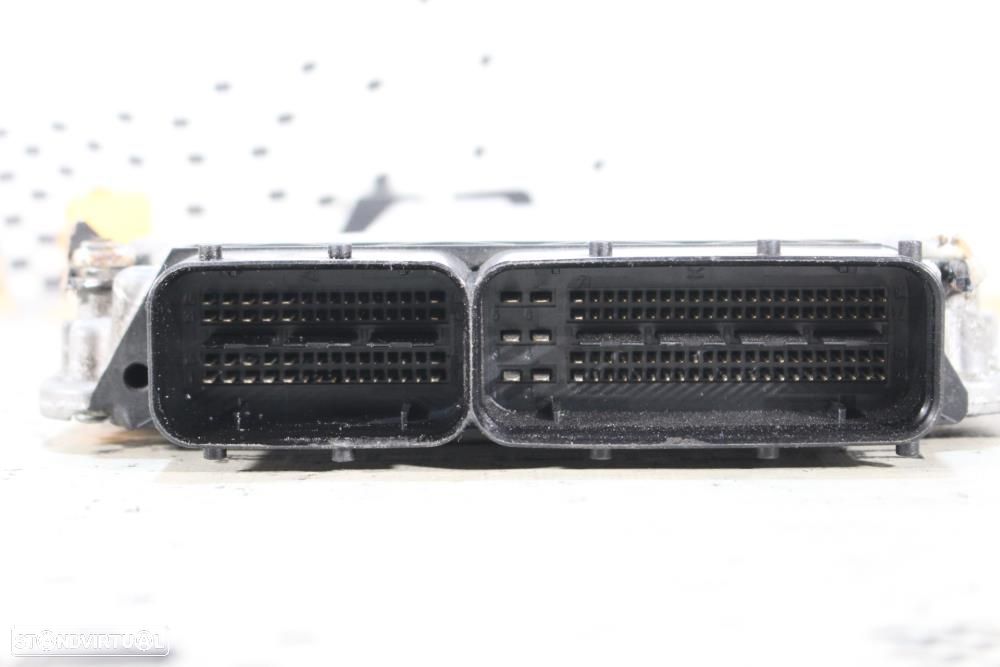 Centralina De Motor Audi Tt (8J3)  8J0907115n / 0261S02519 / 1039S2140 - 6