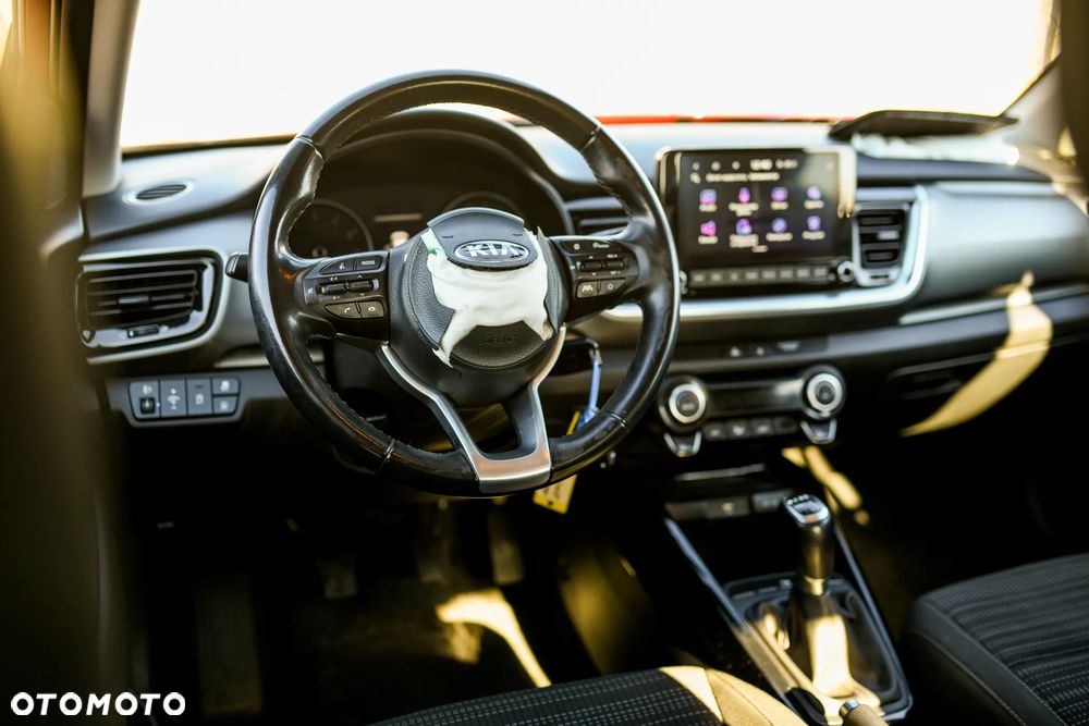 Kia Stonic 1.0 T-GDI 100 OPF Core - 26