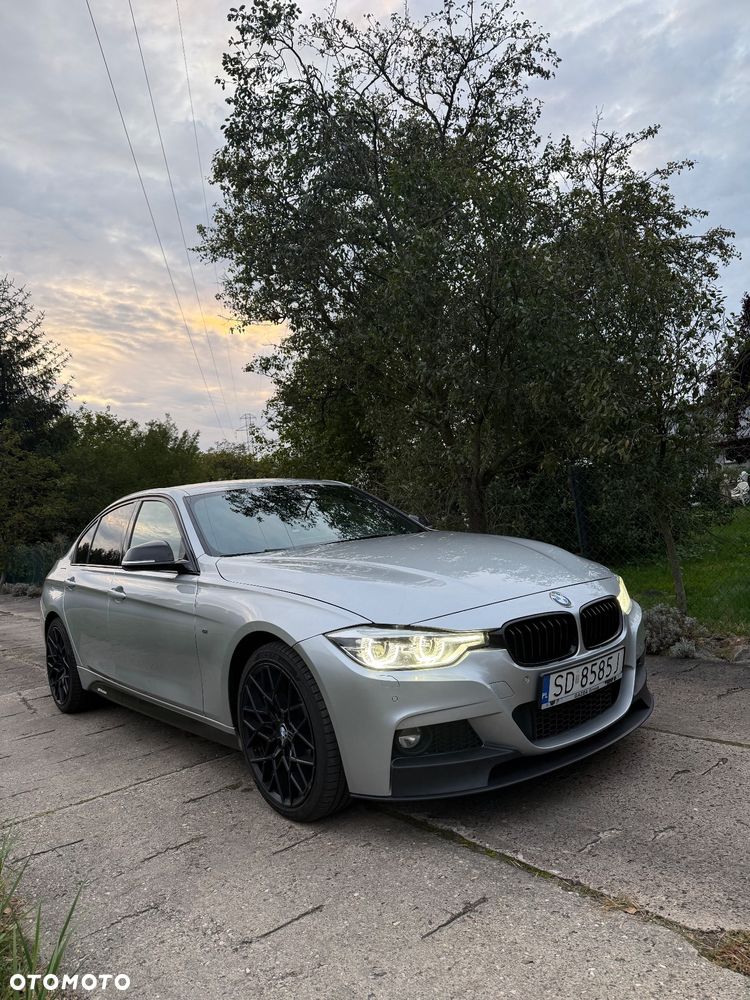 BMW Seria 3 320d xDrive Sport Line - 2