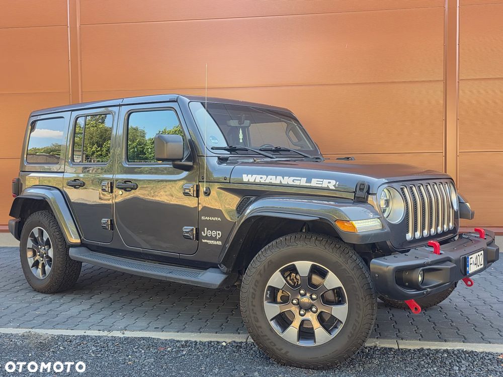 Jeep Wrangler 3.6 Unlim Sahara - 2