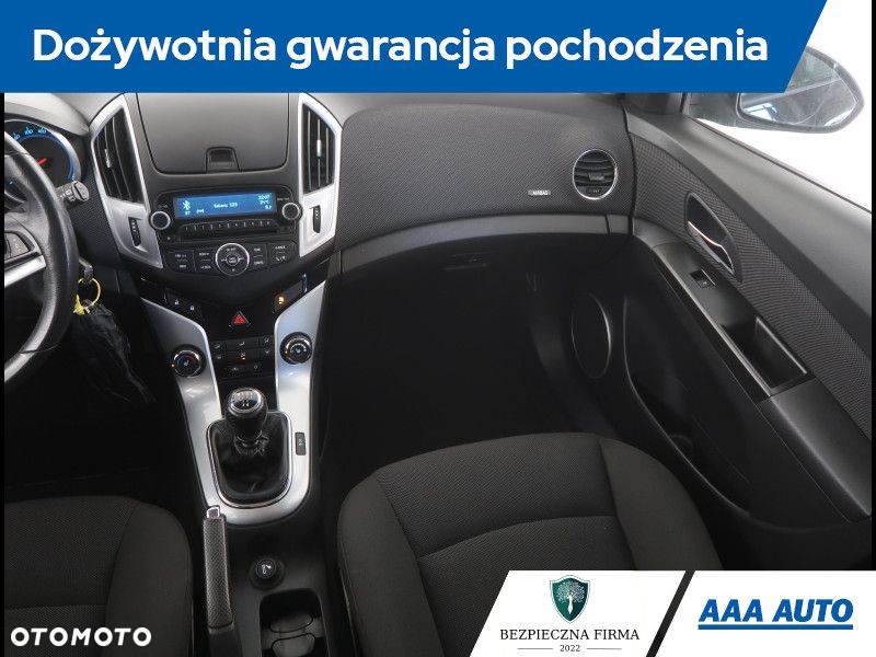 Chevrolet Cruze - 9