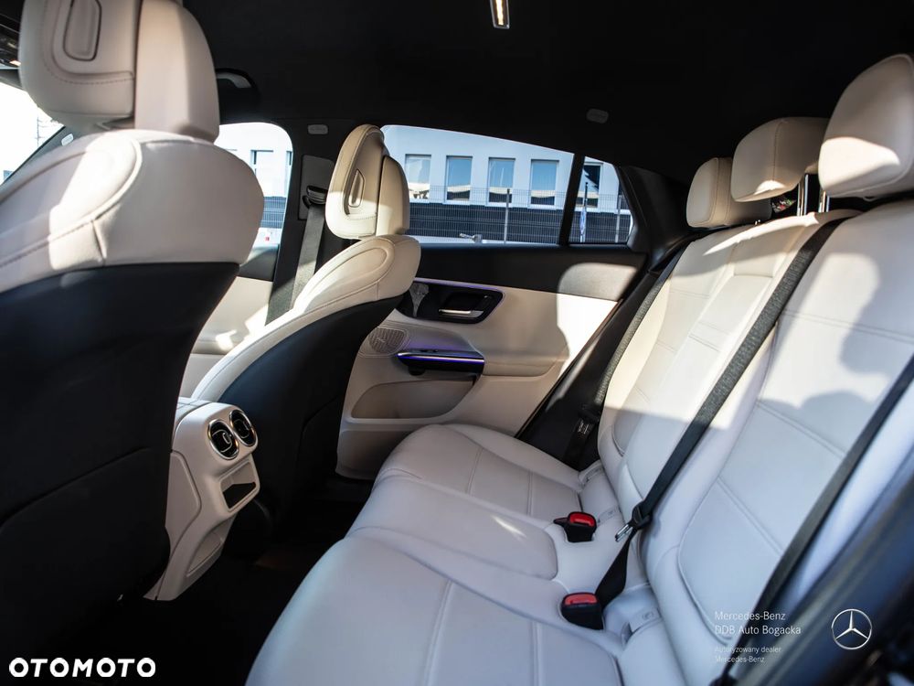 Mercedes-Benz GLC 200 d mHEV 4-Matic Avantgarde - 11