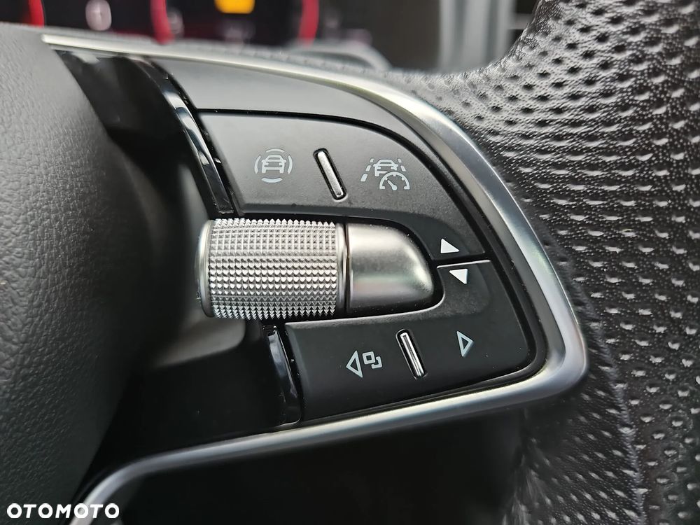 Skoda Karoq 1.5 TSI ACT Sportline DSG - 27