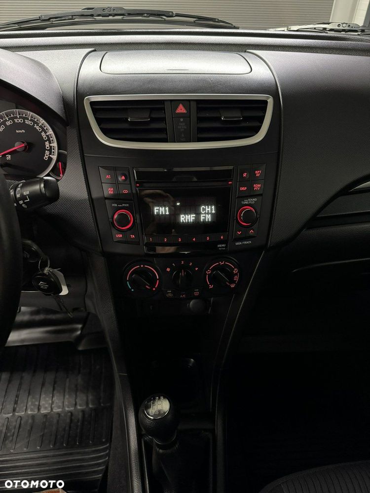 Suzuki Swift - 19