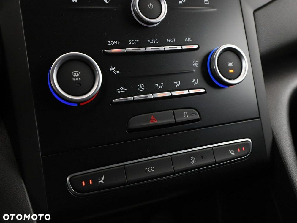 Renault Megane ENERGY TCe 100 EXPERIENCE - 27