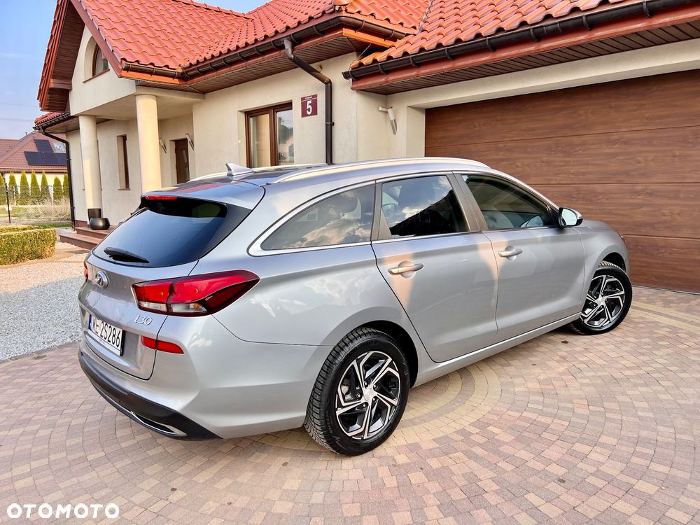 Hyundai i30 1.6 D Comfort - 20