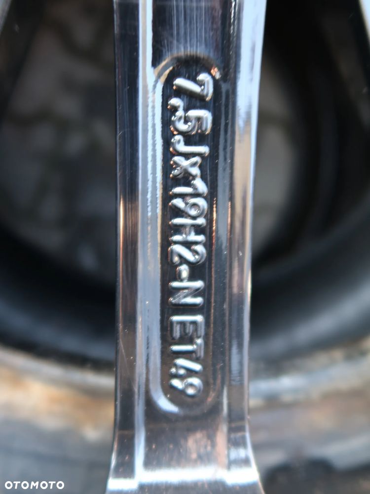 265 Felga Aluminiowa Mercedes A1774011600 7,5x19et49 - 4