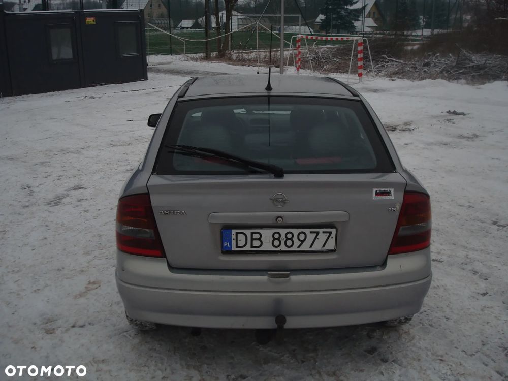 Opel Astra 1.6 Edition - 20