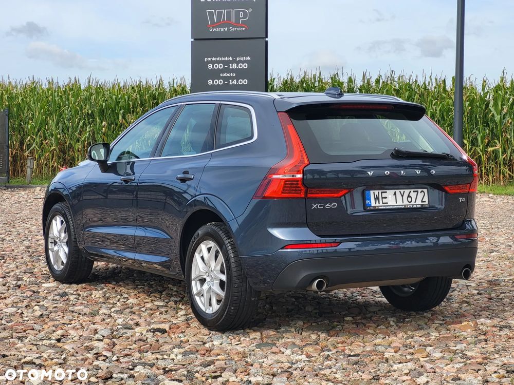 Volvo XC 60 T4 Momentum Pro - 8