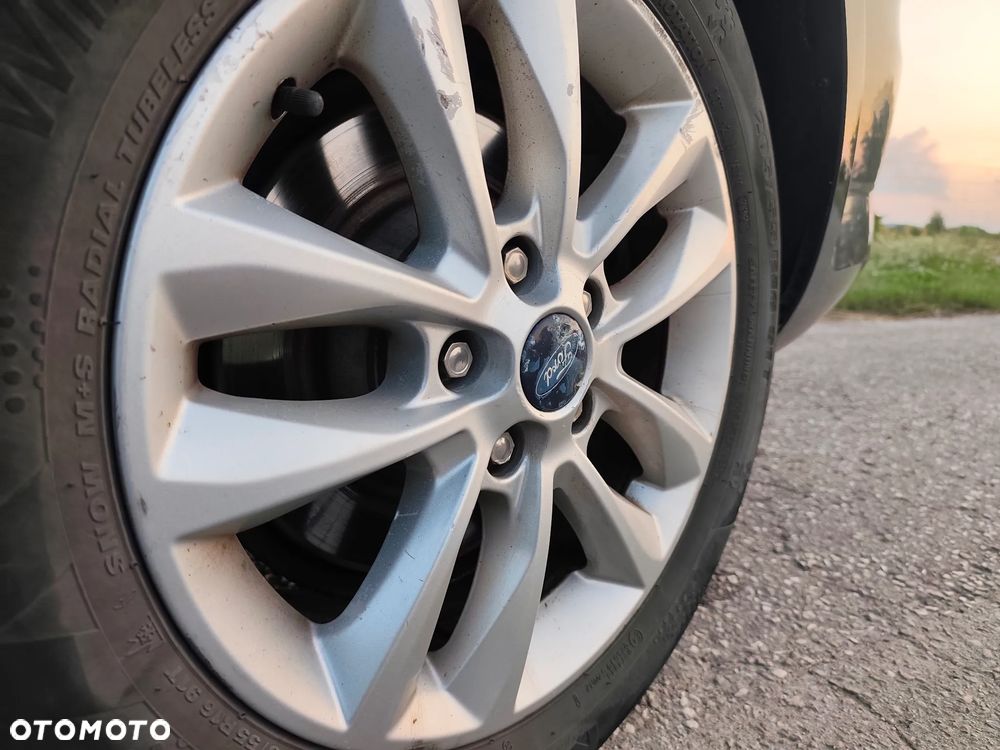 Ford Mondeo 2.0 TDCi Ambiente - 10