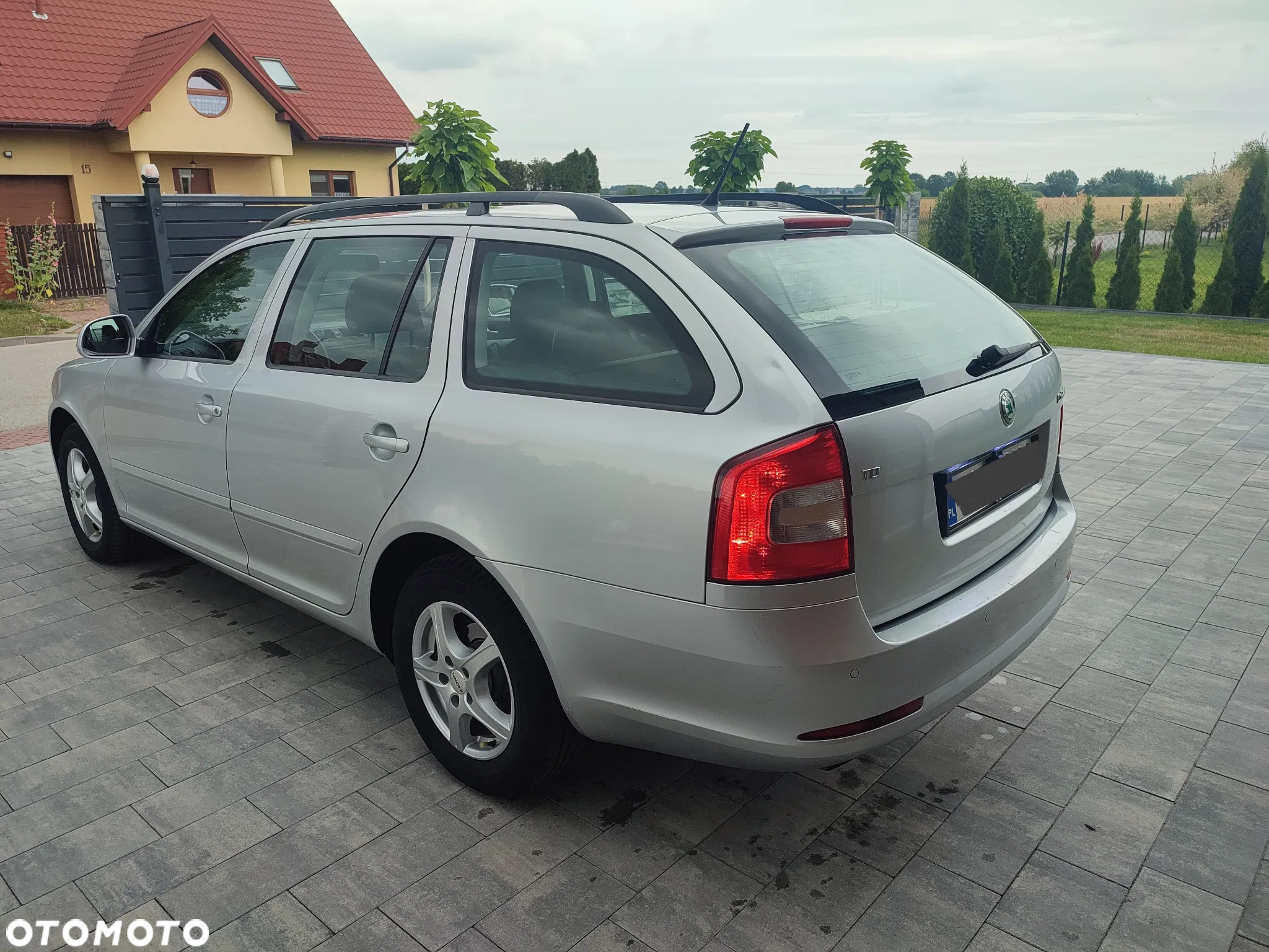 Skoda Octavia 1.6 TDI Ambiente - 4