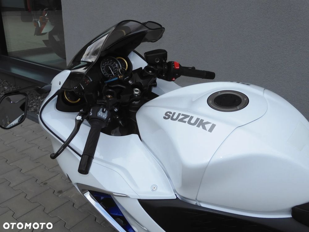 Suzuki Hayabusa - 25