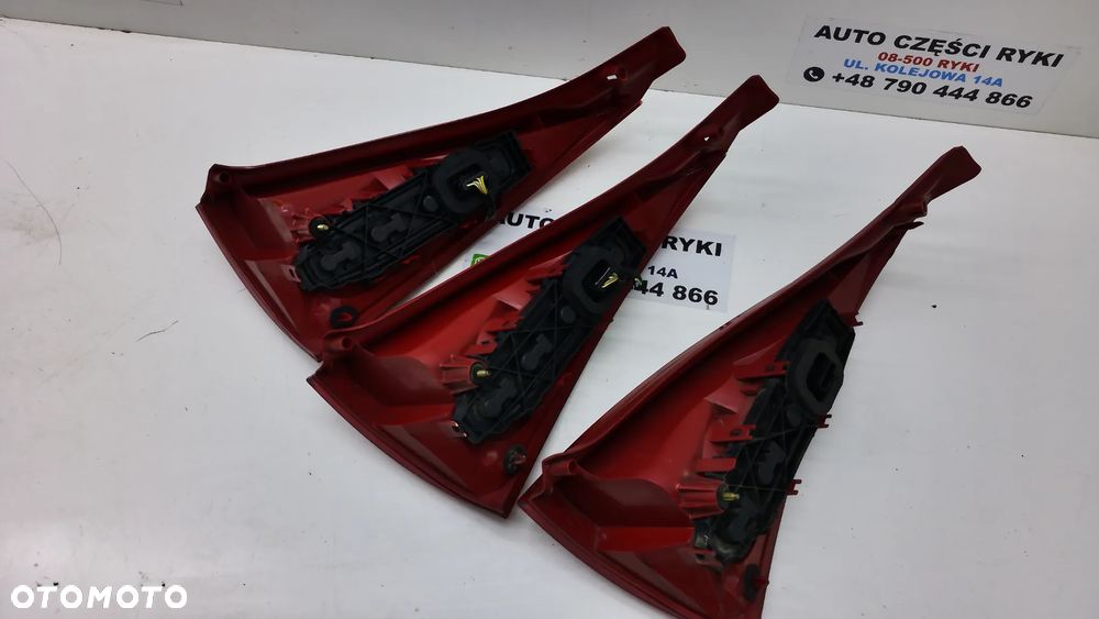 Citroen C3  Lampa tył Lewa Prawa - 12