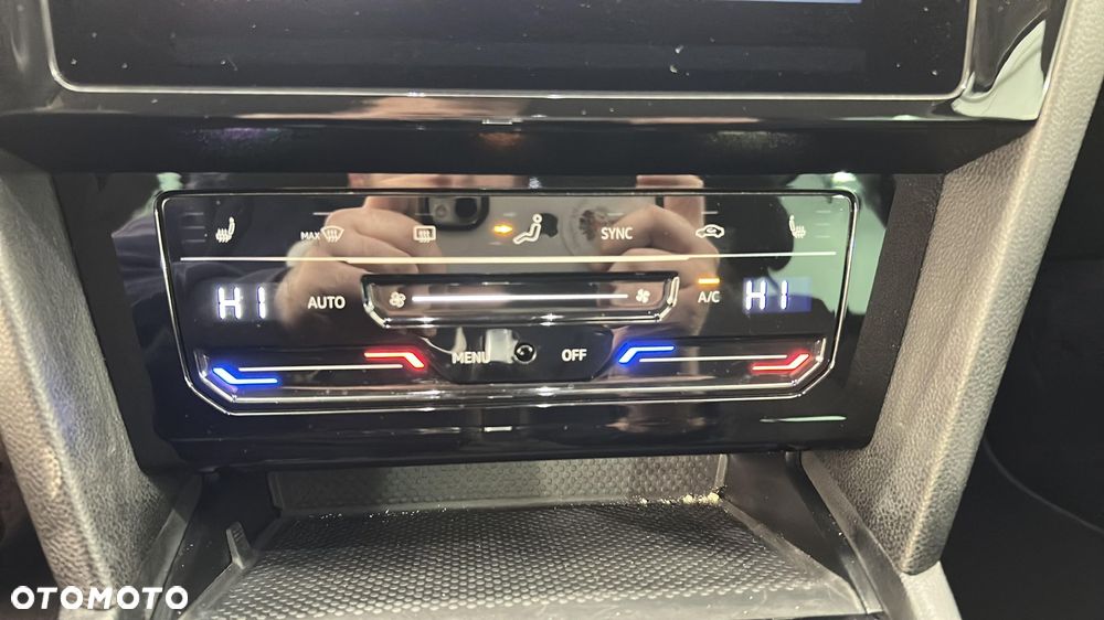 Volkswagen Passat Variant 2.0 TDI EVO Business DSG - 22