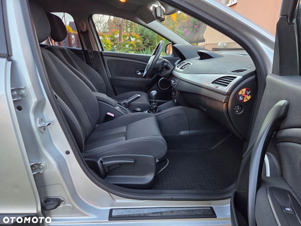 Renault Megane 1.6 16V Dynamique Euro5 - 17