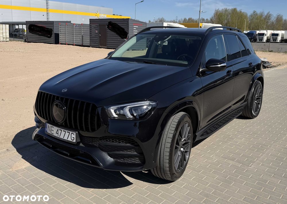 Mercedes-Benz GLE - 1