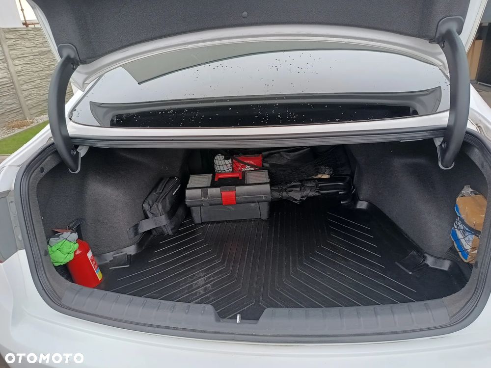 Hyundai i40 1.7 CRDi Comfort - 25
