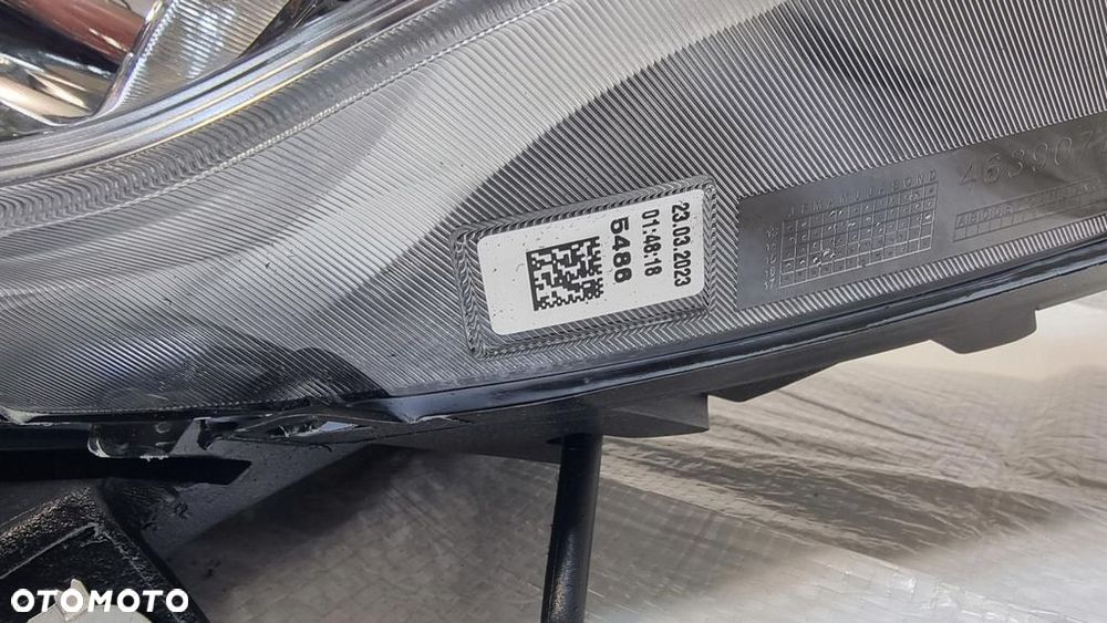 Opel Combo D lampa lewa przód przednia 520868580E - 5
