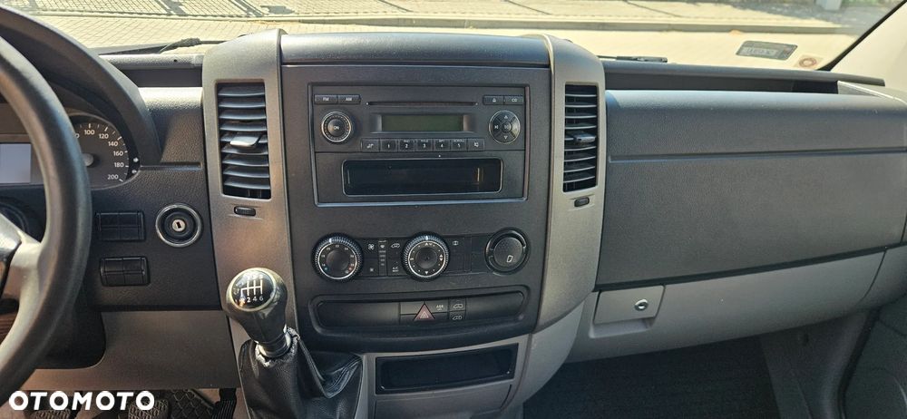 Volkswagen Crafter - 10