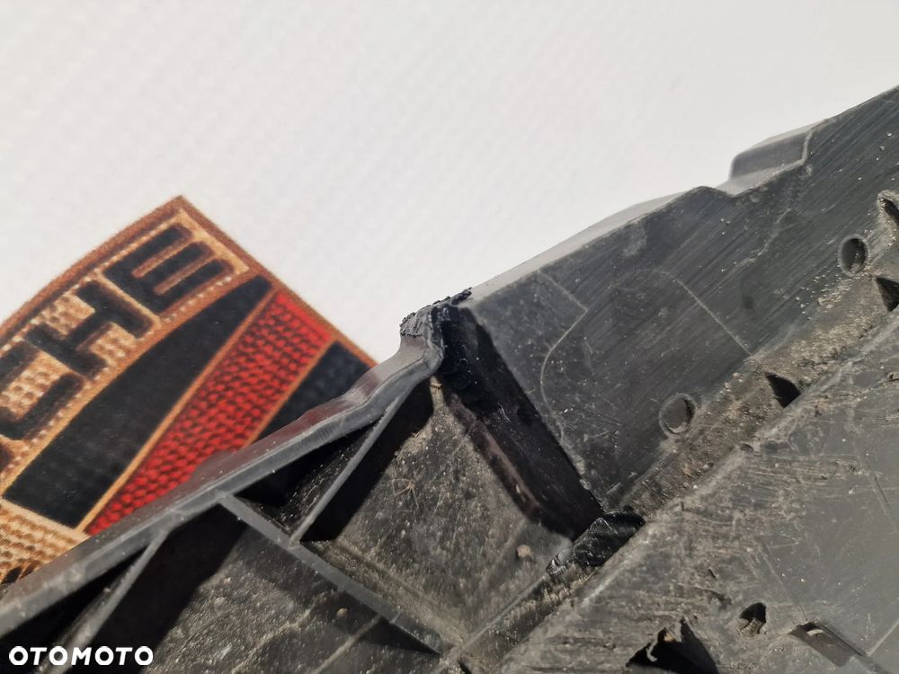 AUDI A1 II 82A 18- OSŁONA / PŁYTA POD ZDERZAK , NR 82A807611 , NR AUKCJI NSŁ507 - 8