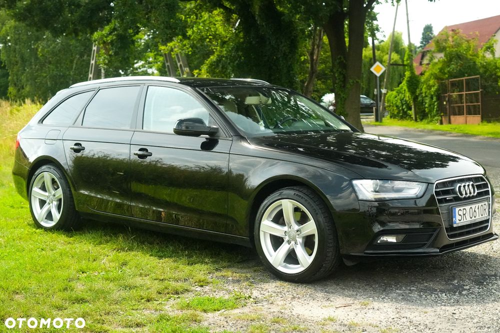 Audi A4 Avant 2.0 TDI DPF clean diesel quattro S tronic Ambition - 2