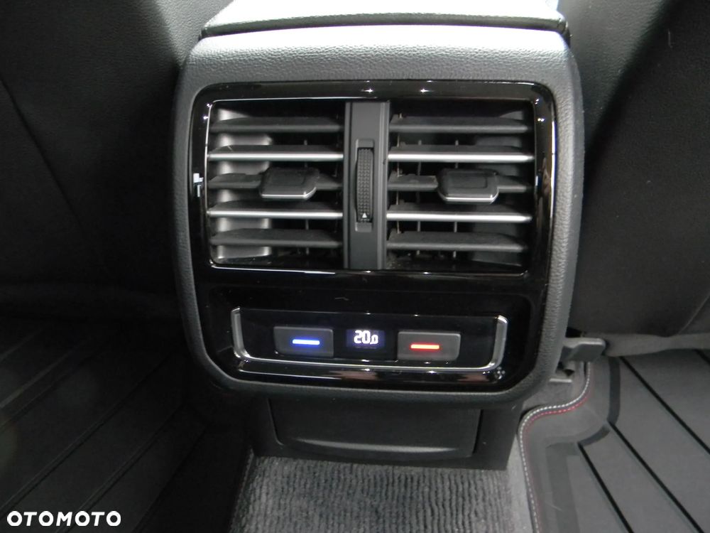 Volkswagen Passat 1.8 TSI BMT Comfortline - 20
