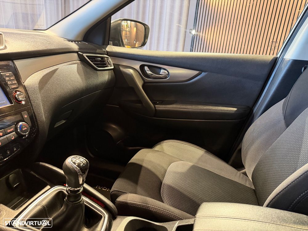 Nissan Qashqai 1.5 dCi Tekna - 22