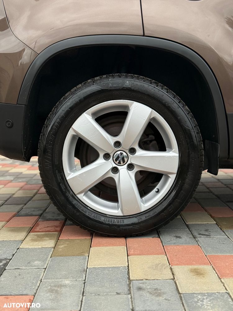 Volkswagen Tiguan 2.0 TDI BMT Sport & Style - 14