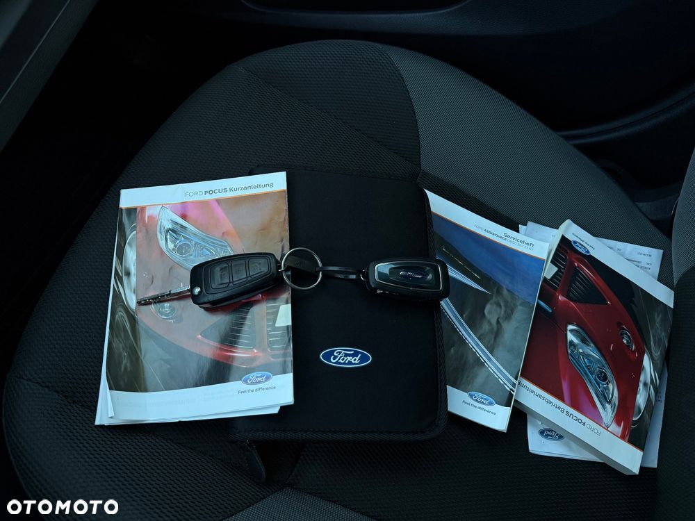 Ford Focus 1.6 TI-VCT Champions Edition - 7