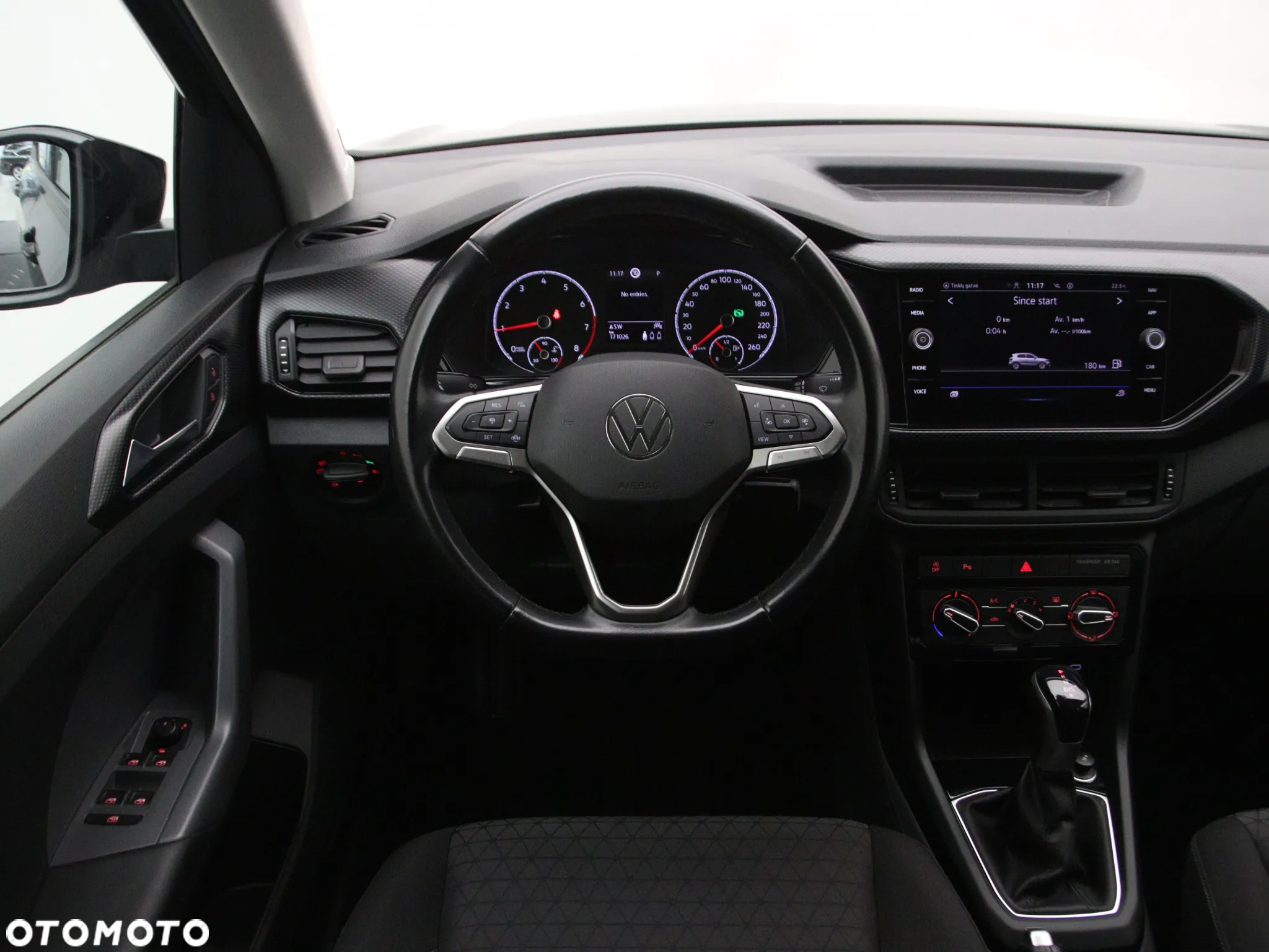 Volkswagen T-Cross 1.0 TSI Life DSG - 8