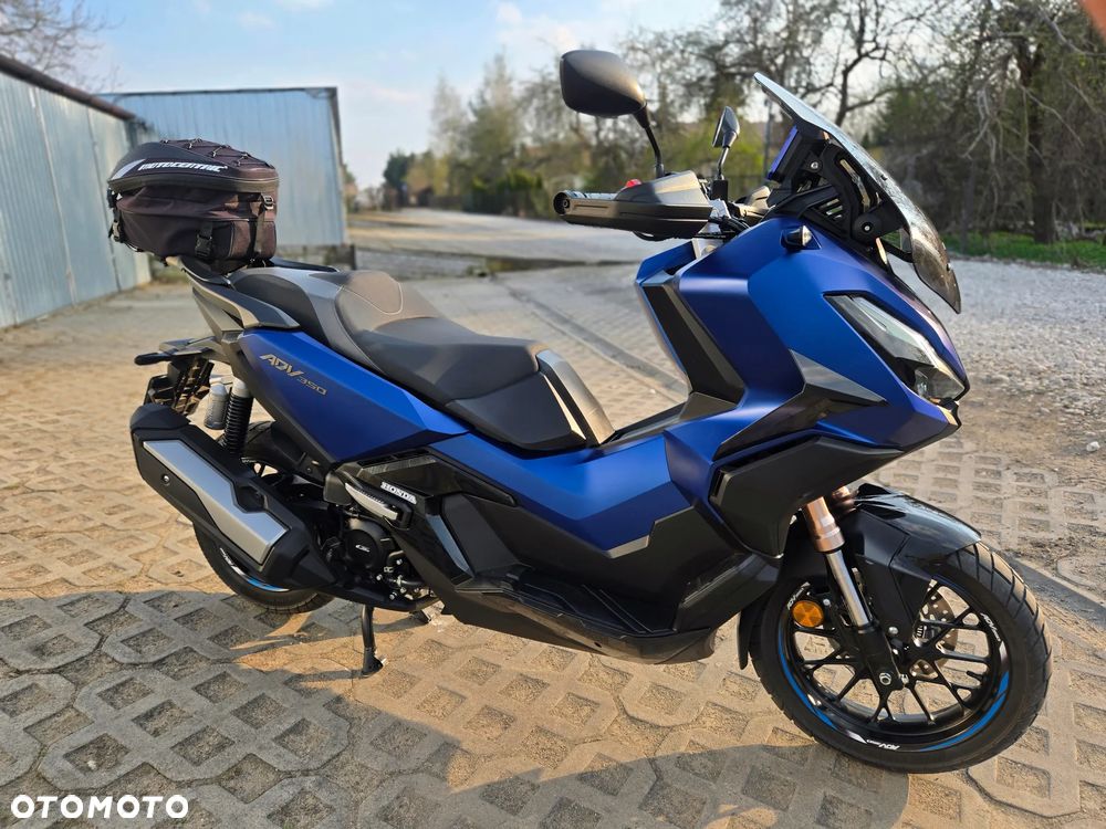 Honda ADV350 - 17