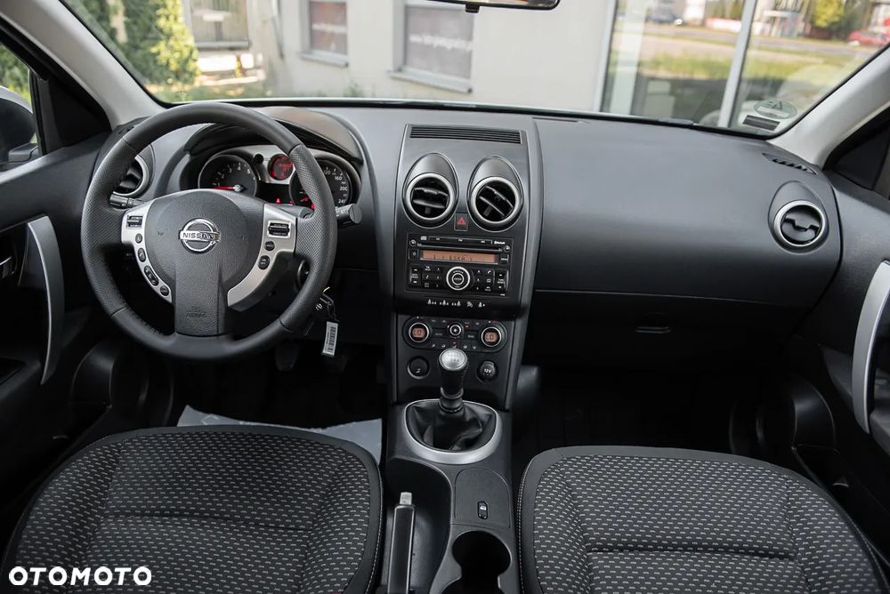 Nissan Qashqai - 23