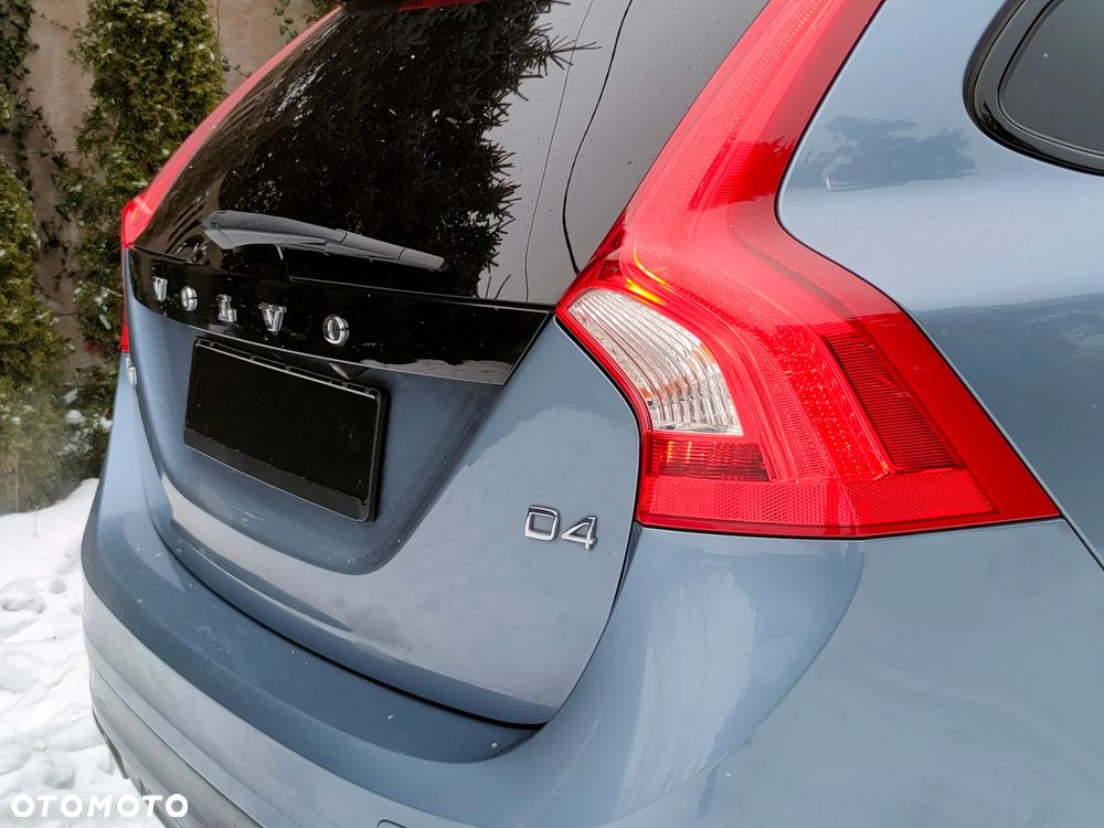 Volvo V60 D4 Geartronic Summum - 7