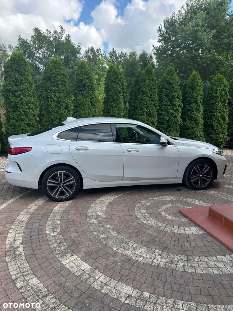 BMW Seria 2 218i - 1