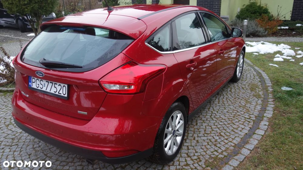 Ford Focus 1.5 EcoBoost Titanium ASS - 9