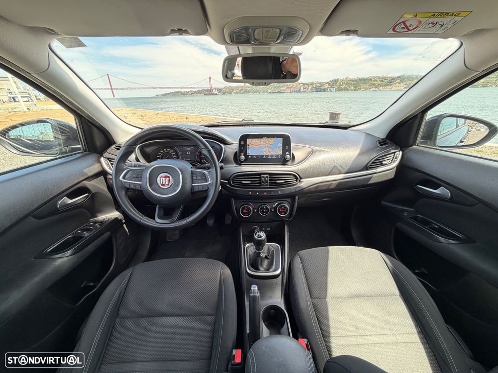 Fiat Tipo Station Wagon 1.3 M-Jet Lounge Tech - 3