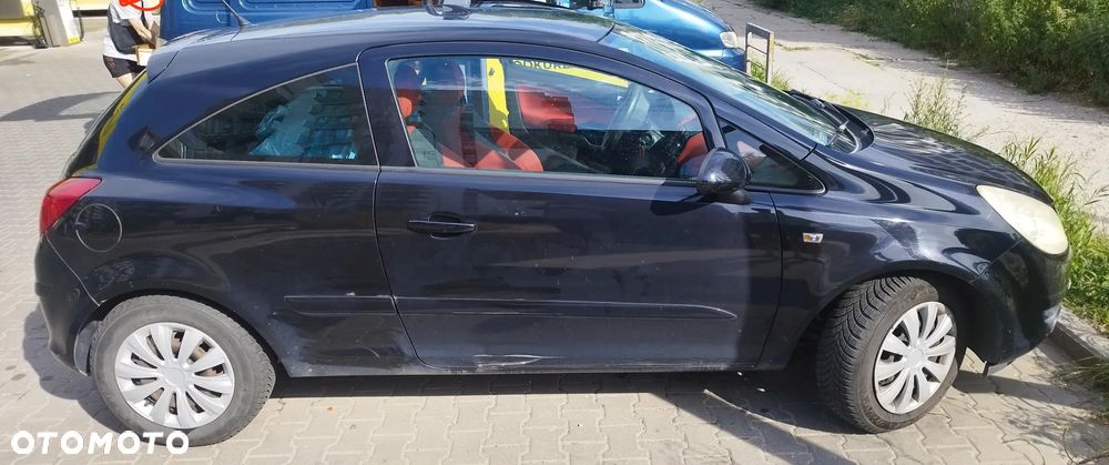 Opel Corsa - 4