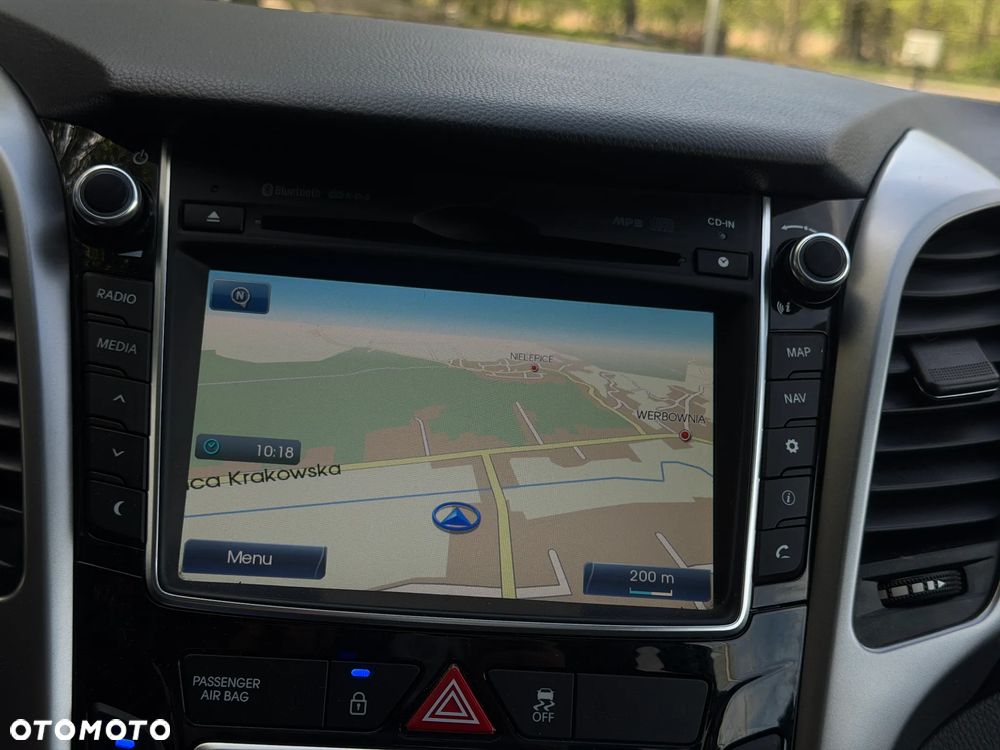 Hyundai i30 1.6 GDI Premium - 22
